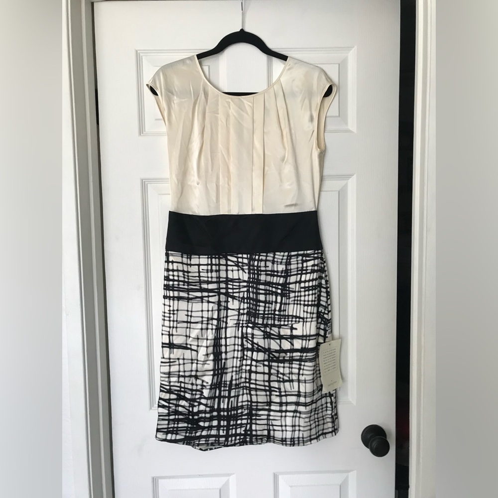 BCBGMaxAzria silk color block mini dress, size 10